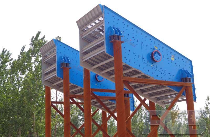 Vibrating Screens for Crushing Plant
